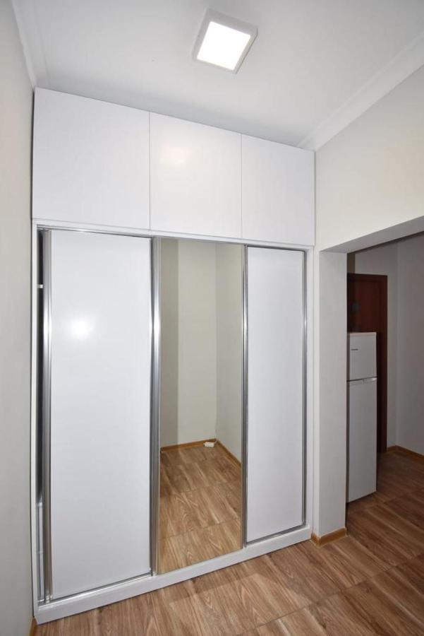 74/3New Building In The Center Of The Capital Apartment Yerevan Exterior photo